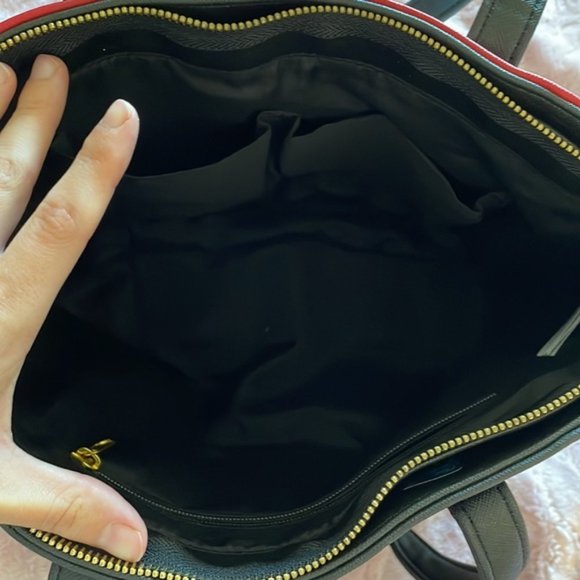 Disney Minnie Mouse Black and White Polka Dot Handbag - Picture 7 of 8